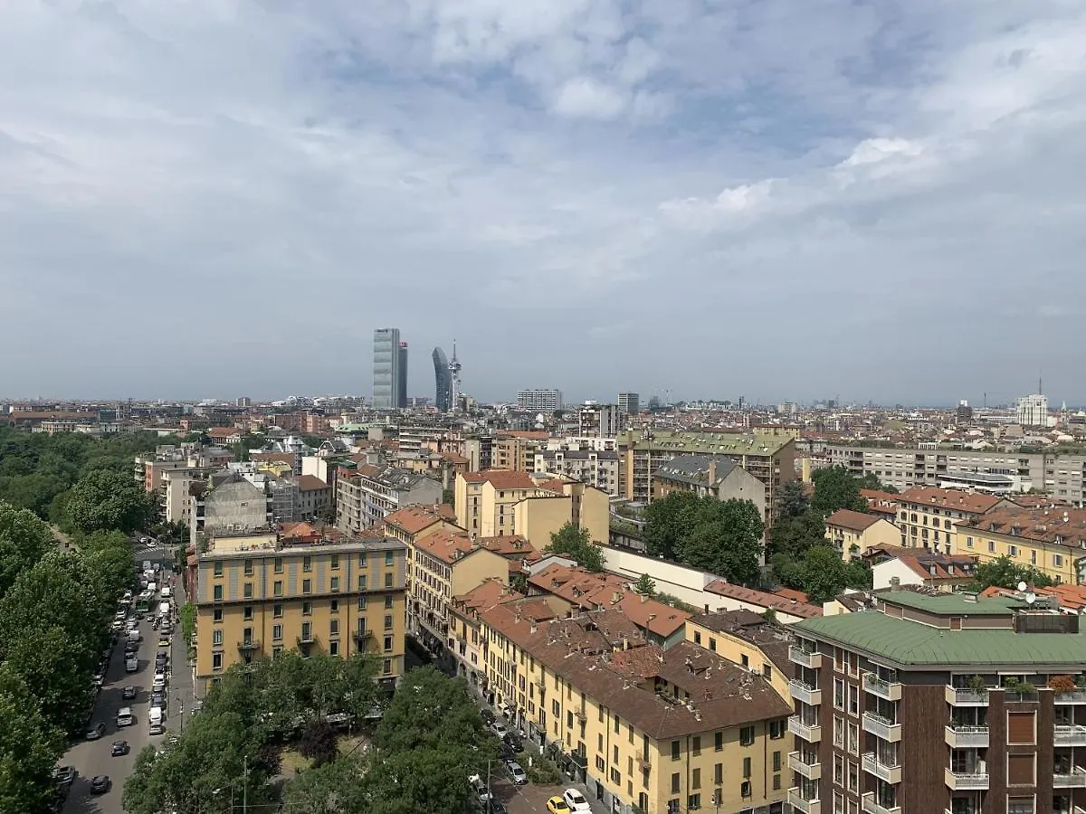 Monolocale Con Vista Su Milano Daire İtalya